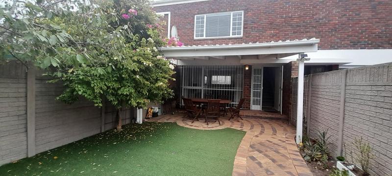 To Let 2 Bedroom Property for Rent in Plumstead Western Cape